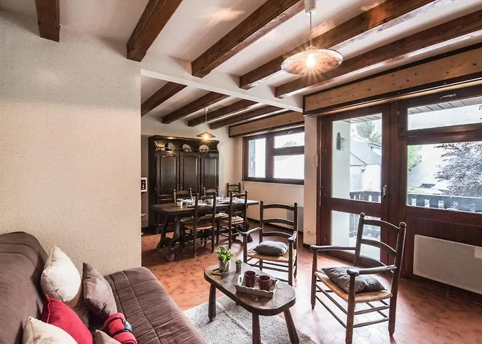 Apartman 4 Pers Avec Terrasse, Parking Prive, Proche Thermes Et Remontees Mecaniques - Fr-1-296-198