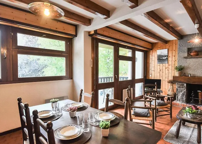 Apartman 4 Pers Avec Terrasse, Parking Prive, Proche Thermes Et Remontees Mecaniques - Fr-1-296-198