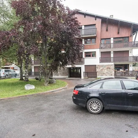 公寓 4 Pers Avec Terrasse, Parking Prive, Proche Thermes Et Remontees Mecaniques - Fr-1-296-198